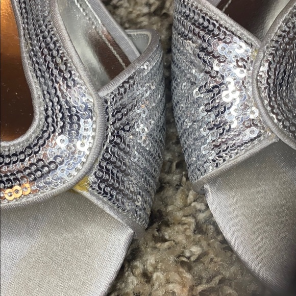 Silver open toe heels - Picture 4 of 5